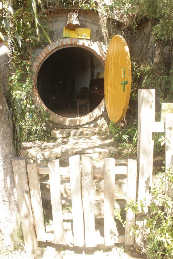 מלון Nueva San Salvador The Hobbit La Comarca מראה חיצוני תמונה