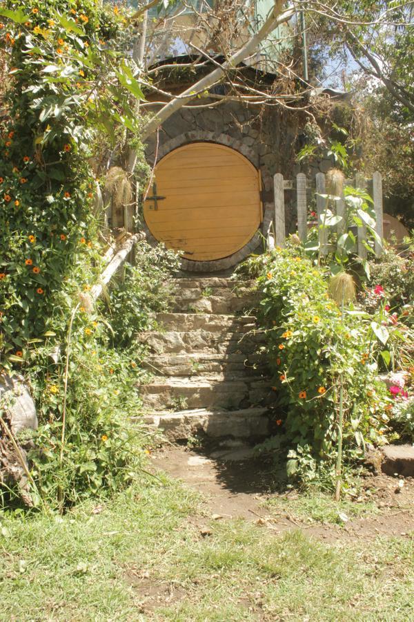 מלון Nueva San Salvador The Hobbit La Comarca מראה חיצוני תמונה